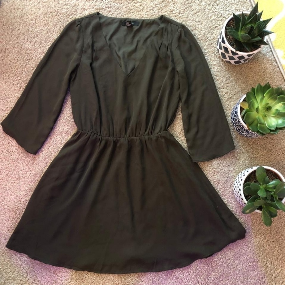Gorgeous forever21 dress.